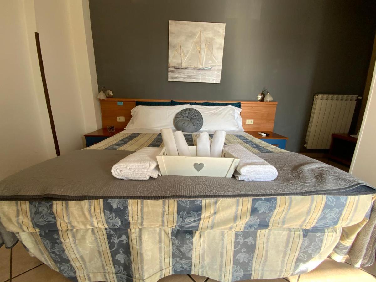 Albergo Villa Marina Анцио Екстериор снимка