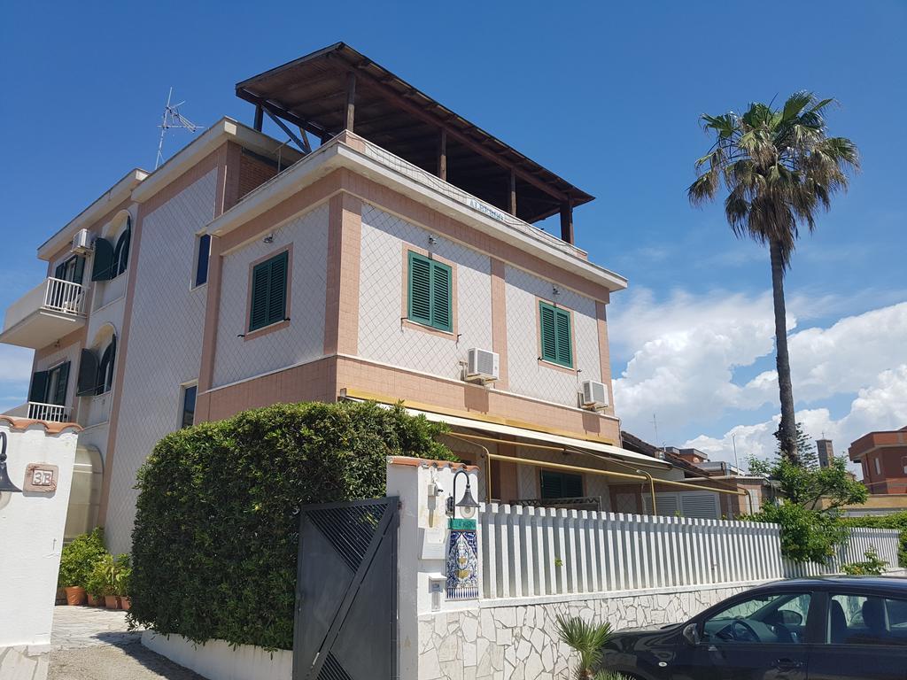 Albergo Villa Marina Анцио Екстериор снимка