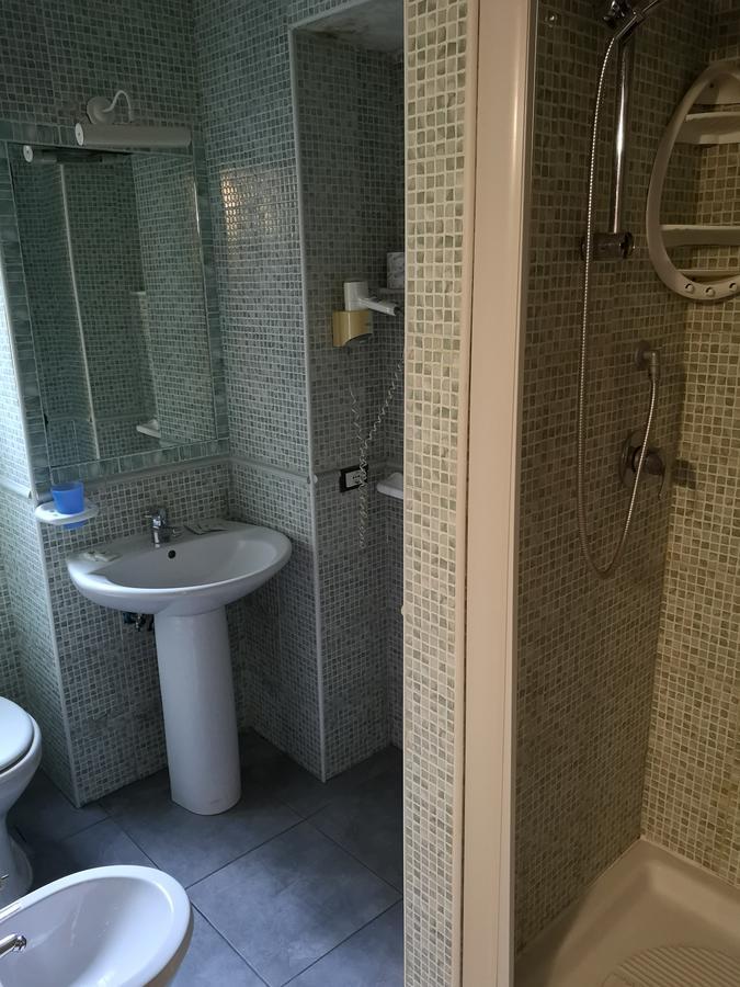 Albergo Villa Marina Анцио Екстериор снимка